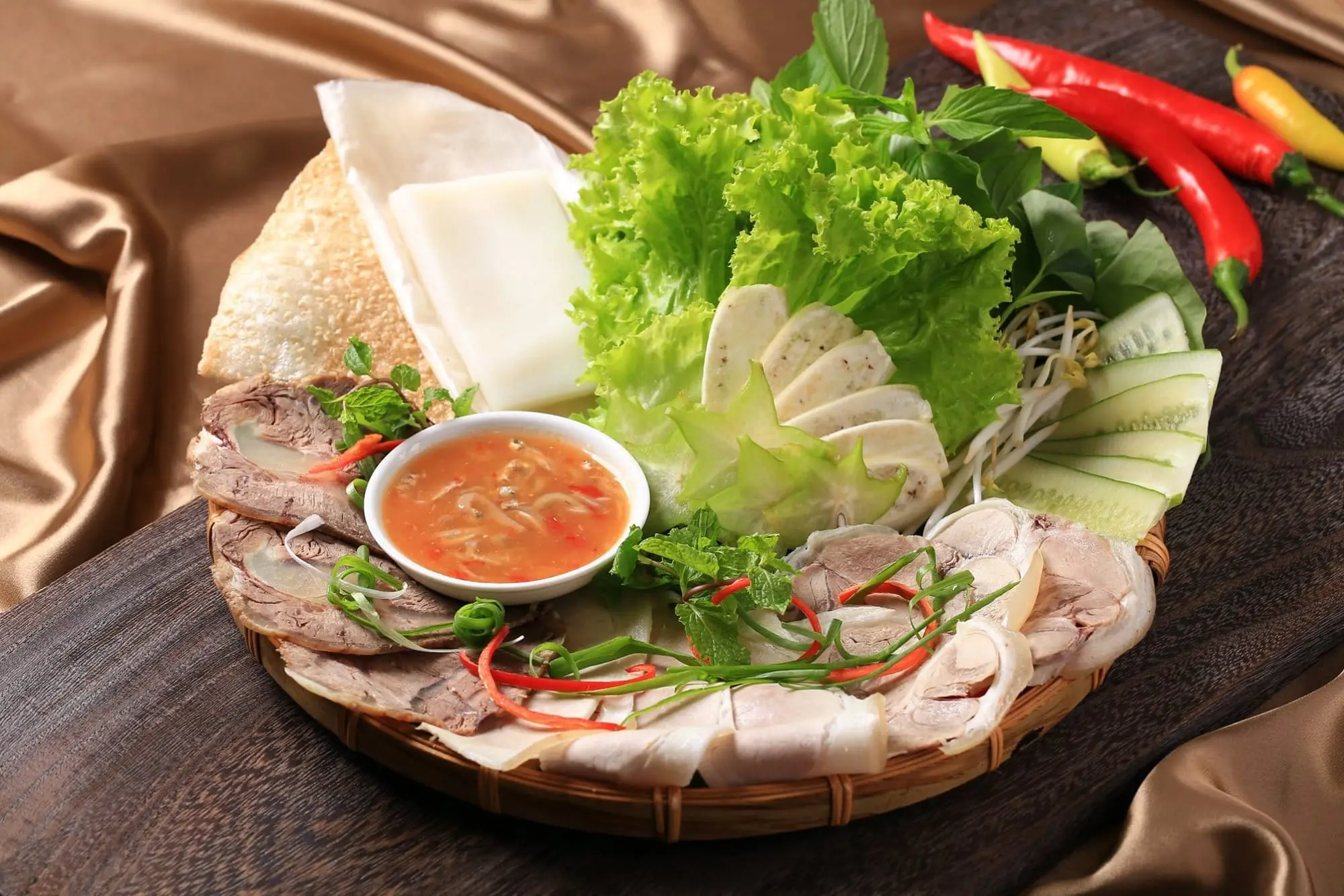 đà nẵng nên ăn món gì ngon?